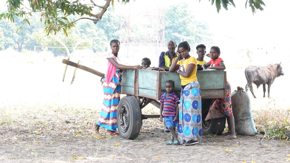 A family with their ox cart on the Zambezi flood plains